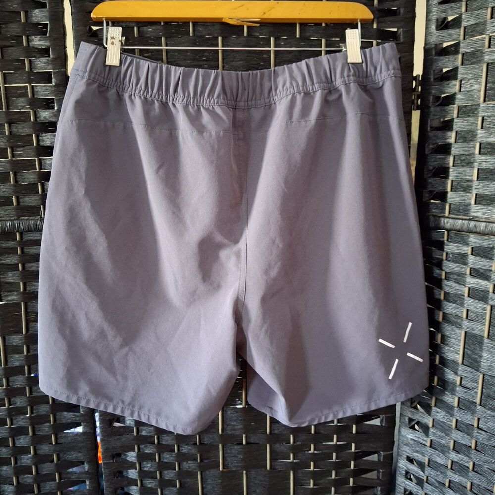 Ten Thousand Foundation Shorts Mens Large Gray 7” Inseam Athletic Hiking Running
